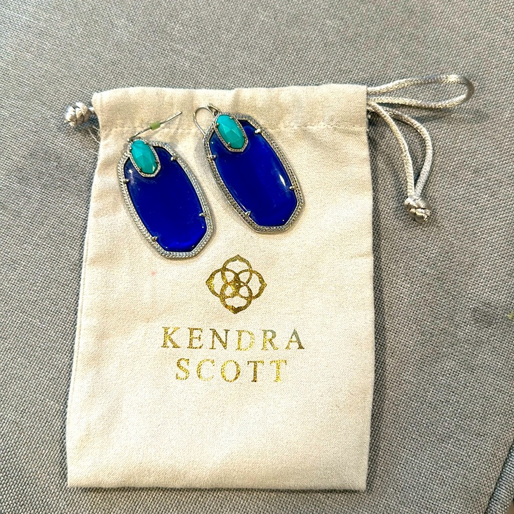 Kendra Scott Danielle earrings